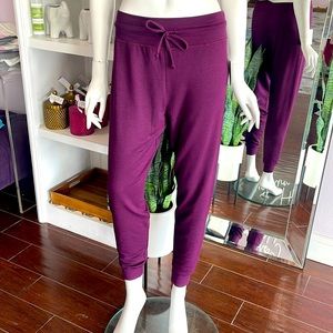 Beyond Yoga sweat pants